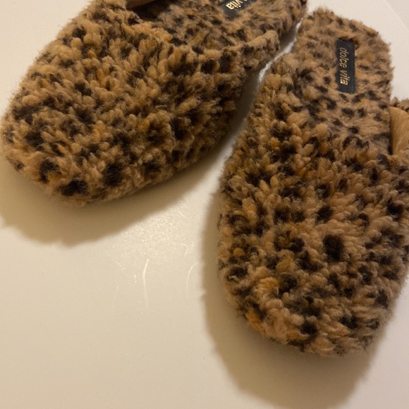 Dolce Vita Womens Scuff Slip On Slipper Multicolor Leopard Print Faux Fur Flat - Picture 3 of 6
